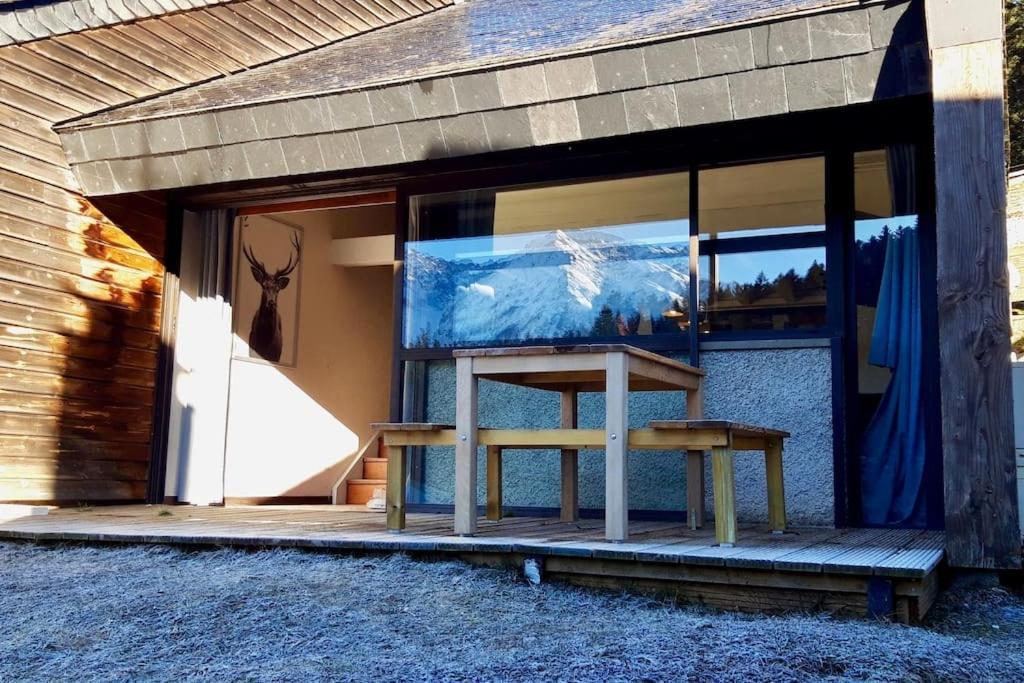 La Cabane Du Cerf A Payolle Campan Exterior foto